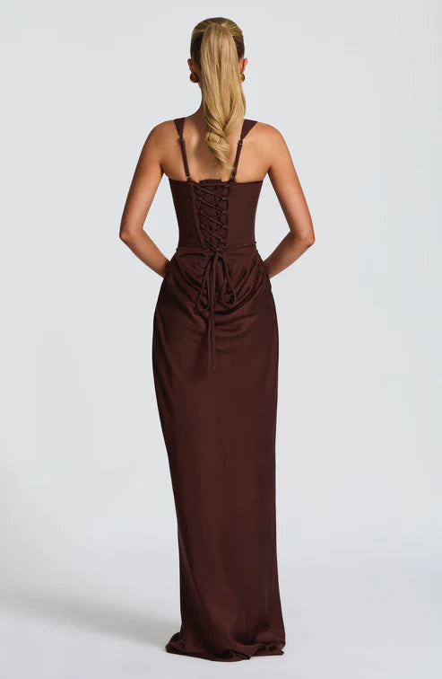 Leonor | Vestido Impacto Lujoso Atemporal