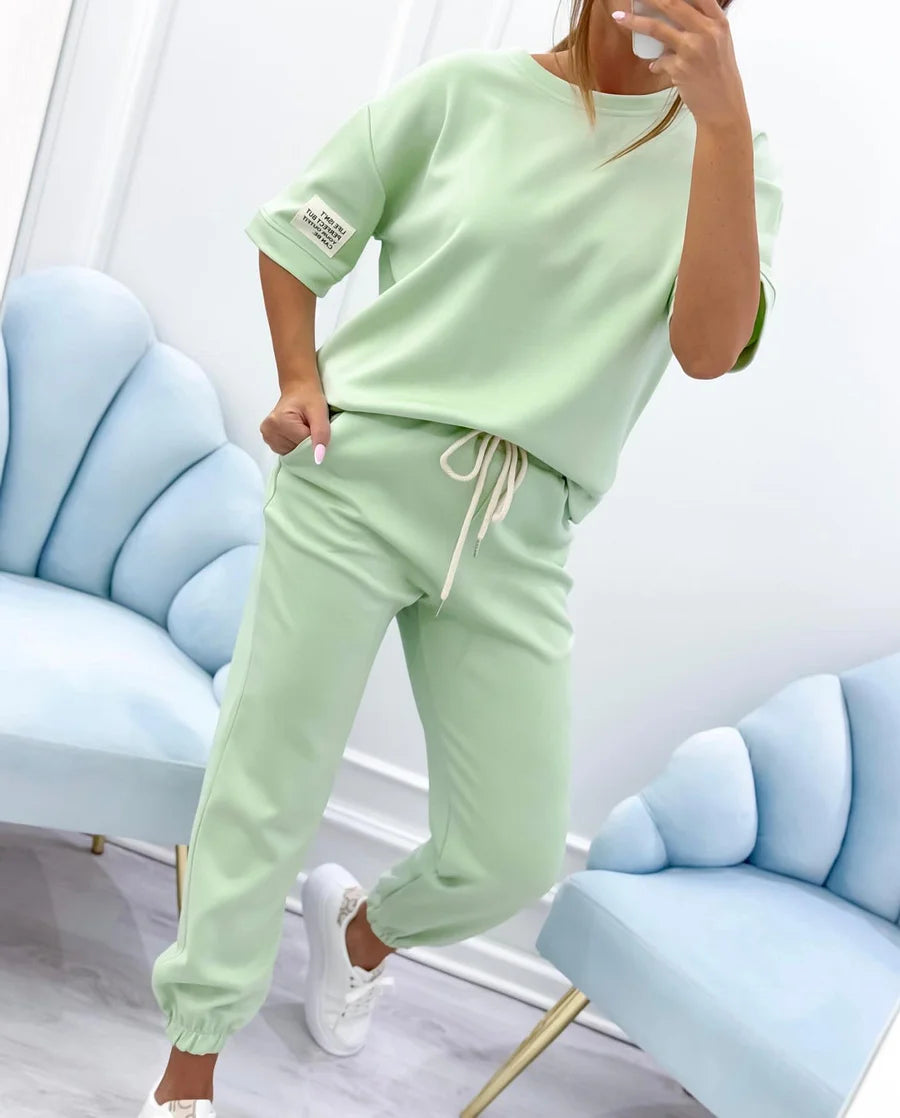 Romma | Conjunto primaveral con top liso y pantalón